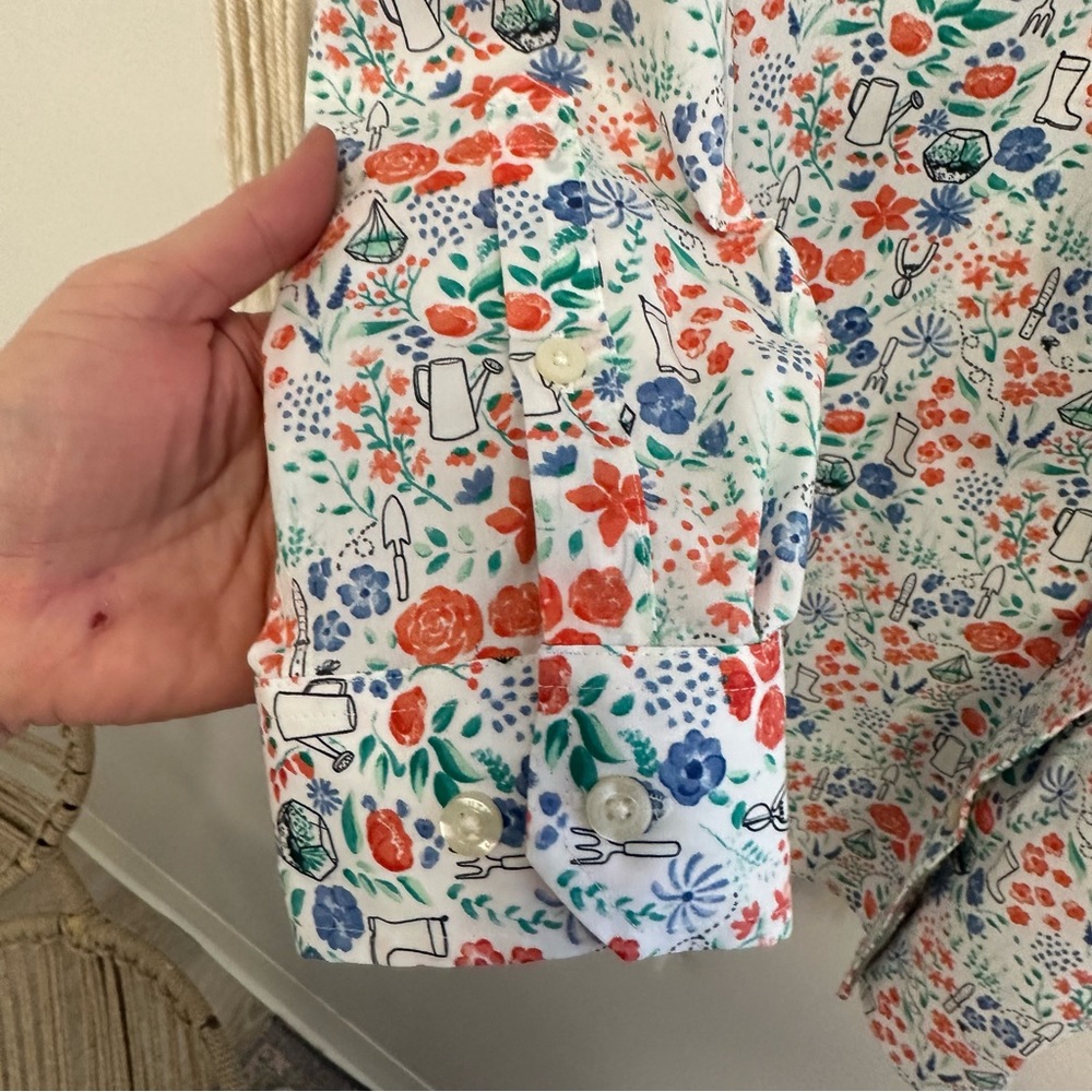 Duluth Trading Co garden button down shirt - Picture 8 of 8